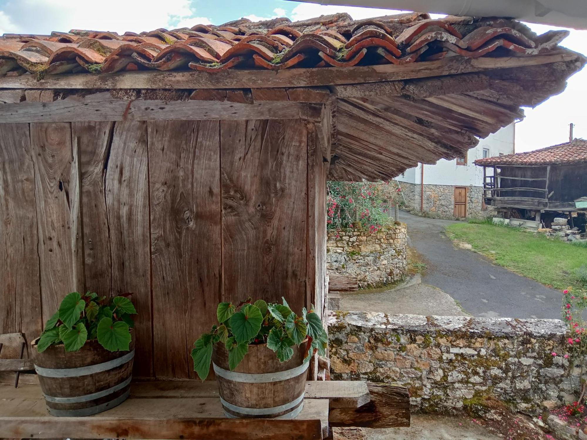 Casa La Cruz A 2Km De Onís Quarto foto